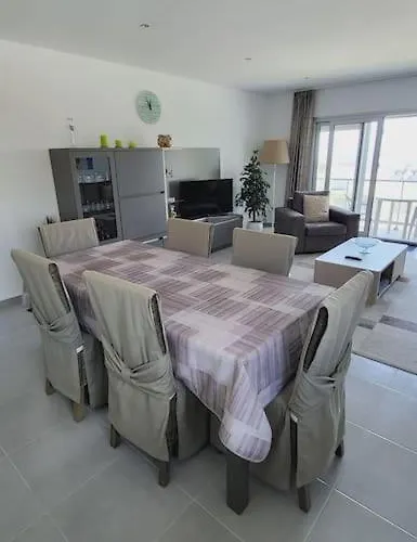 Апартаменты Jackie *